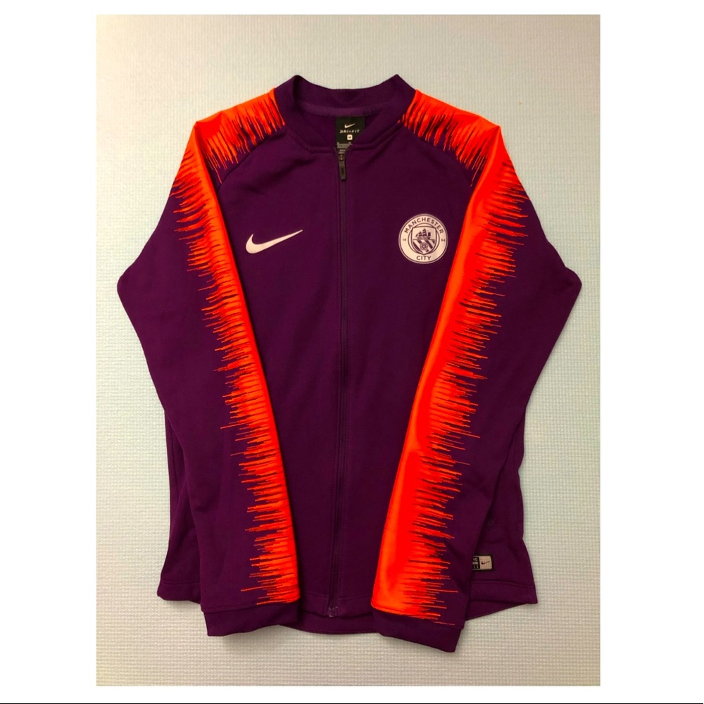 Nike Manchester Sweater Size 10-12 Youth Medium